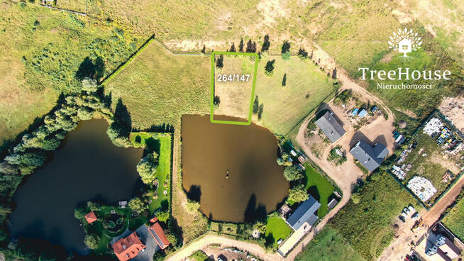 Działka budowlana nad stawem w sercu Mazur!