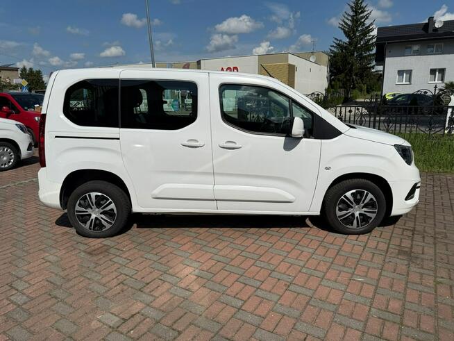 Opel Combo Life Combo do przewozu Niepełnosprawnych inwalida rampa Model 2021 PFRON