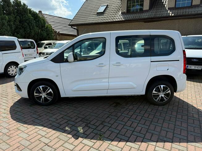 Opel Combo Life Combo do przewozu Niepełnosprawnych inwalida rampa Model 2021 PFRON