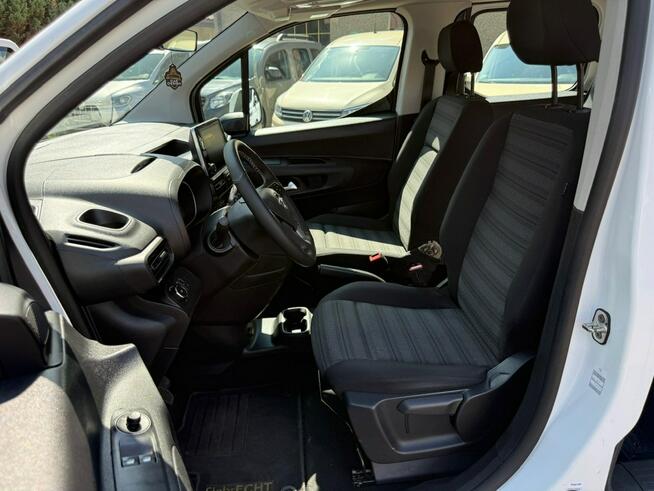 Opel Combo Life Combo do przewozu Niepełnosprawnych inwalida rampa Model 2021 PFRON