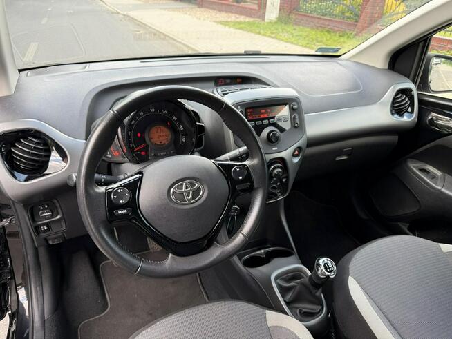 Toyota Aygo 1.0-16V Klima Salon PL 24651km Model 2021