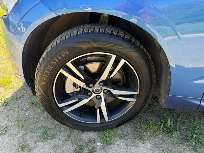 Volvo XC 60 XC60 R-design 2.0D5 235KM Automat Navi Kamery360 Panorama HAK Harman/K