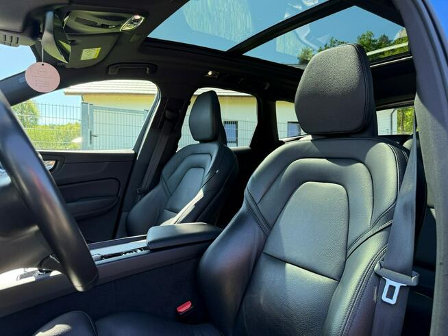 Volvo XC 60 XC60 R-design 2.0D5 235KM Automat Navi Kamery360 Panorama HAK Harman/K