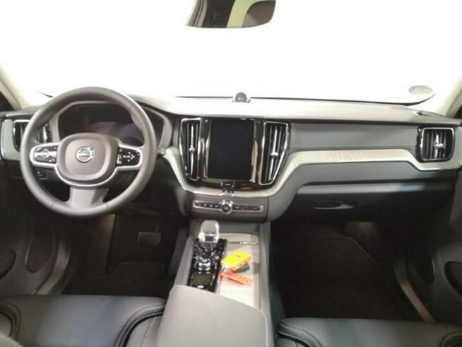 Volvo XC 60 T6 AWD Ultra Dark MY 2025