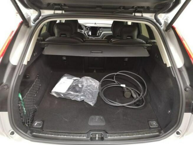 Volvo XC 60 T6 AWD Ultra Dark MY 2025