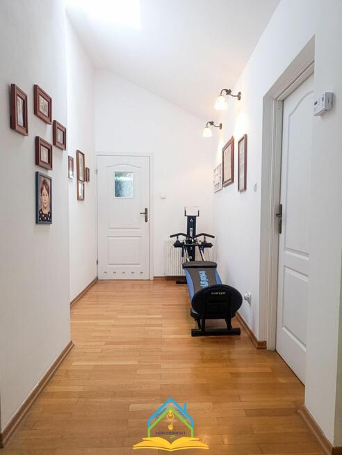 Dom Ustanów gm. Prażmów