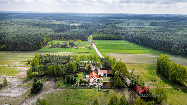 Dom Czarnybród gm. Grodziec,