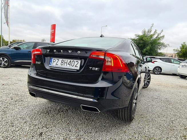 Volvo S60 LONG Inscription Navi Kamera Szyberdach 2xPDC Skóra+El+Pamięć+Grzane