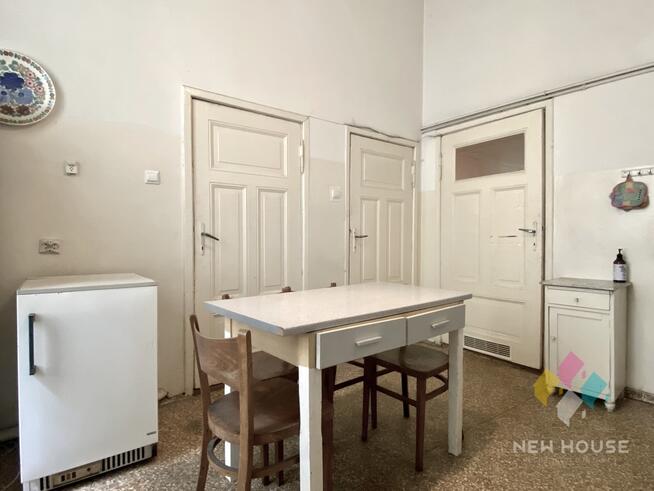 Mieszkanie w kamienicy, 4 pokoje, balkon, I piętro