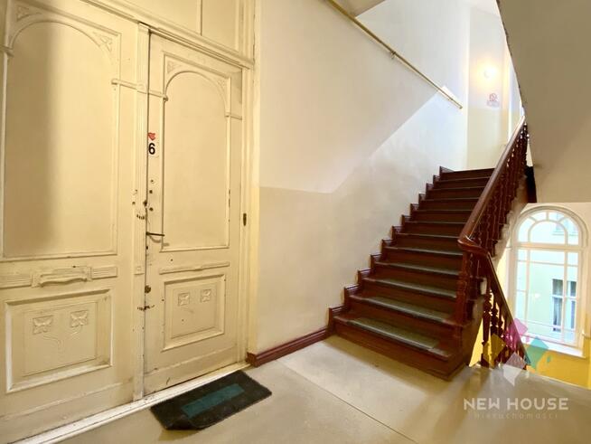 Mieszkanie w kamienicy, 4 pokoje, balkon, I piętro