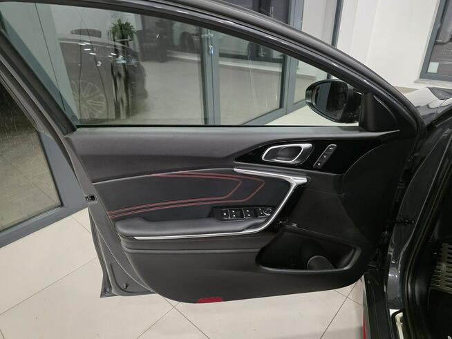 Kia Pro Cee'd GT LINE Gwarancja/ Bezwypadkowy/ Świeży serwis ASO