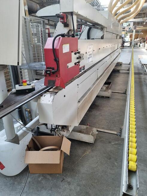 Okleiniarka, Oklejarka IMA Advantage 700