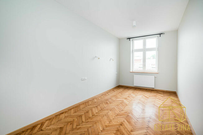 Kraków - Stare Miasto - ul. Batorego, 2-pok po remoncie!