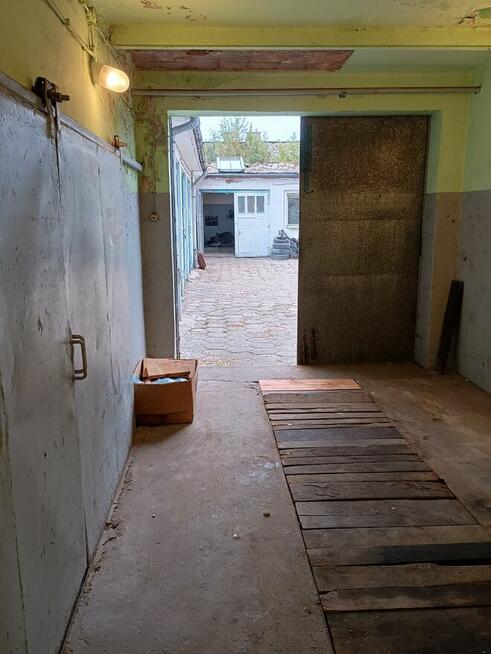 Garaż Murowany Kanał Oświetlenie Parking