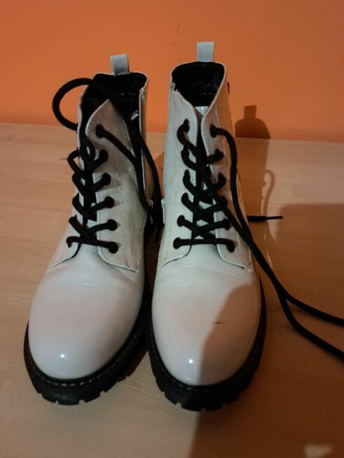 Sprzedam trapery damskie rozmiar 40