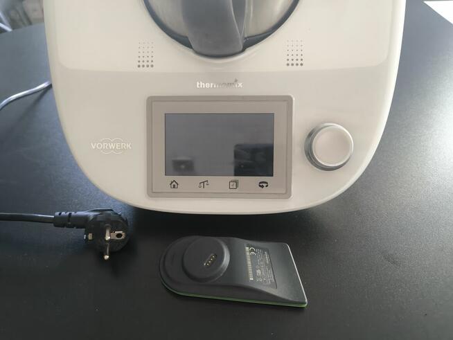 SYNDYK SPRZEDA THERMOMIX TM5-1 Z AKCESORIAMI