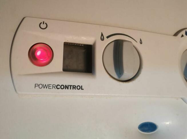 Sprzedam gazowy podgrzewacz wody Junkers