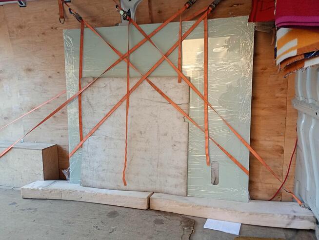 24h/7 Transport Przeprowadzki We speak English