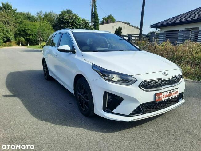 Kia Ceed 1.6 GDI PHEV L Business Line DCT