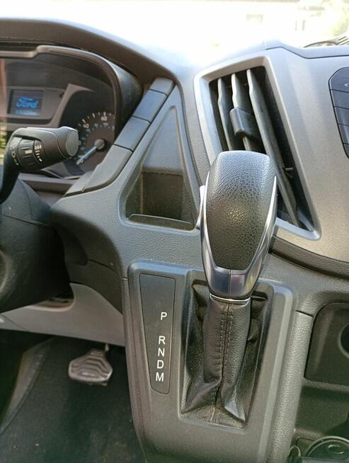 Ford Transit 3.6 benzyna automatyczna skrzynia biegów