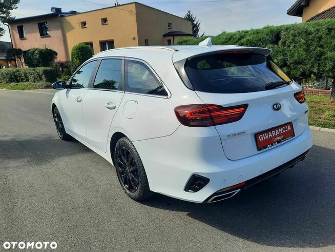 Kia Ceed 1.6 GDI PHEV L Business Line DCT