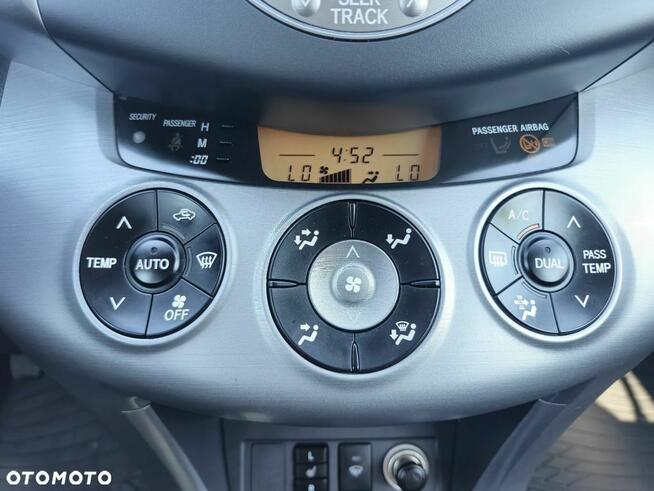 Toyota RAV4 2.0 4x4 Team