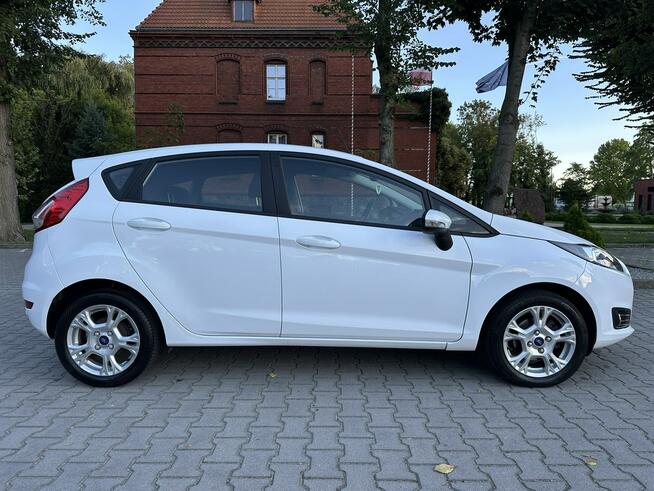 Ford Fiesta LIFT 2014r 5 Drzwi Benzyna Niski przebieg Nowy rozrząd Zarejestrowany