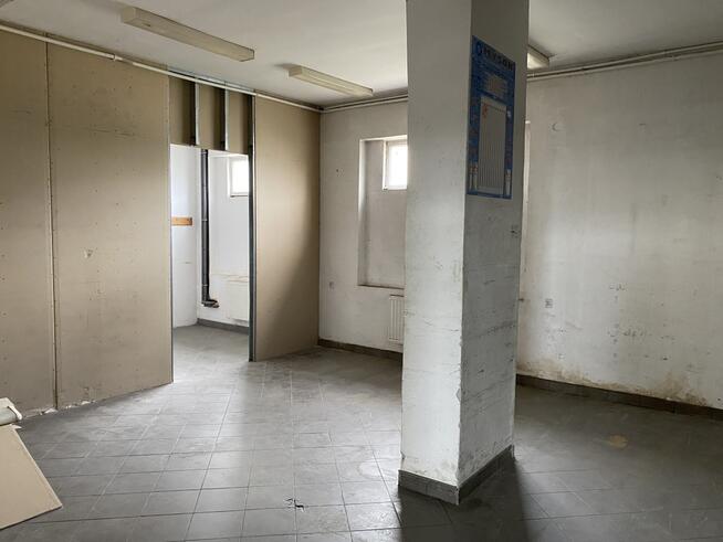 235 m2 , parter, tani prąd, rampa