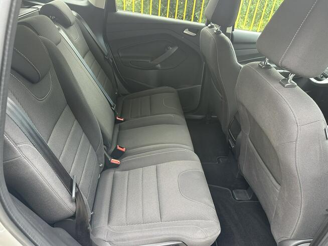 Ford Kuga 4x4 Automat Mały przebieg Benzyna TOP