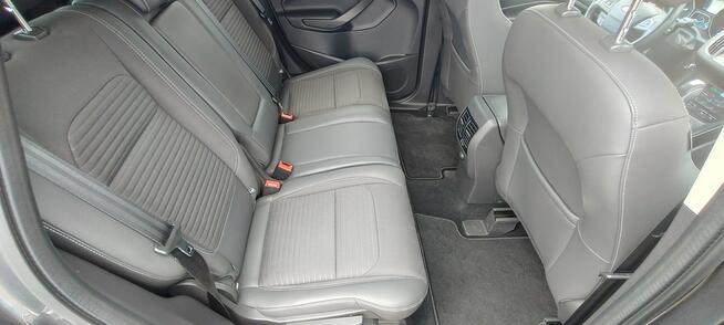 Ford Kuga Książka serwisowa, super stan.