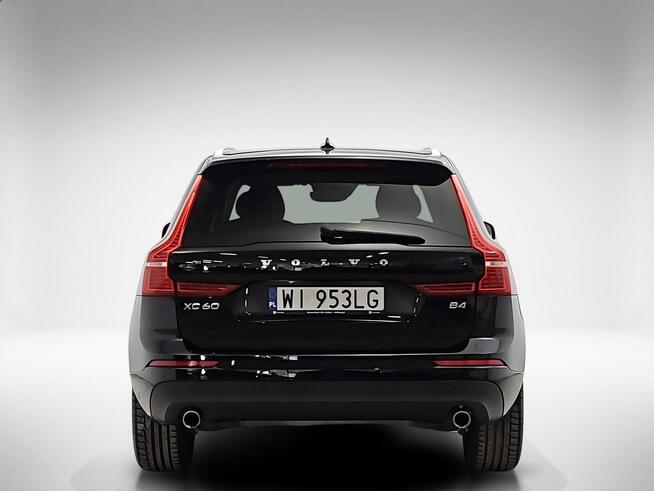 Volvo XC 60 B4 B Momentum Pro aut ! Z Polskiego Salonu ! Faktura VAT !