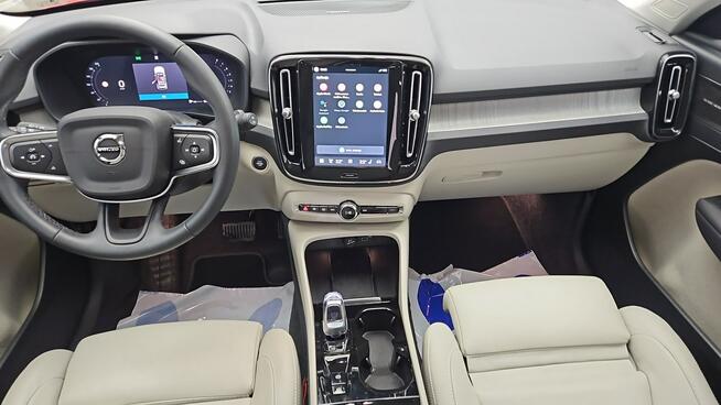 Volvo XC 40 B3 Plus Dark aut ! Z Polskiego Salonu ! Faktura VAT !