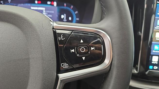 Volvo XC 60 B4 D AWD Plus Dark aut ! Z Polskiego Salonu ! Faktura VAT !