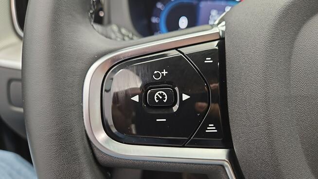 Volvo XC 60 B4 D AWD Plus Dark aut ! Z Polskiego Salonu ! Faktura VAT !