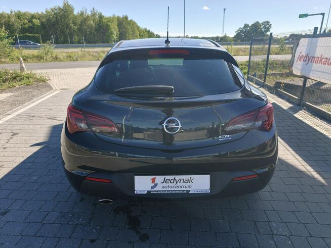 Opel Astra GTC