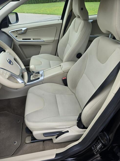 Volvo XC 60 2,4D5 Serwis.AWD(4x4)Navigacja.Ledy.Pół-Skóry.OKAZJA