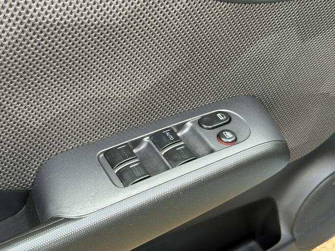 Honda Jazz 1.33i*83PS*125.000km*Serwis*ASO*KLIMA*Bezwypadek*1Właściciel*Niemcy