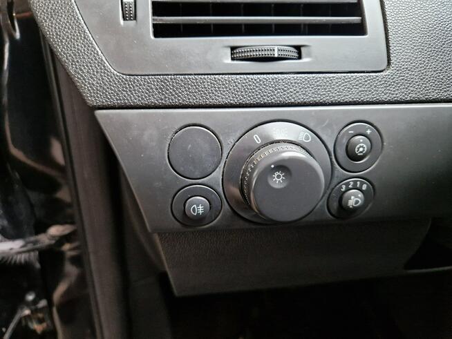 Opel Astra ROK 2011/12 !! Zobacz opis !! W podanej cenie ROCZNA GWARANCJA !!