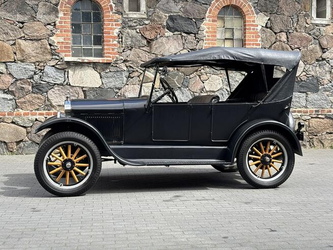 FORD MODEL T CONVERTIBLE 1926