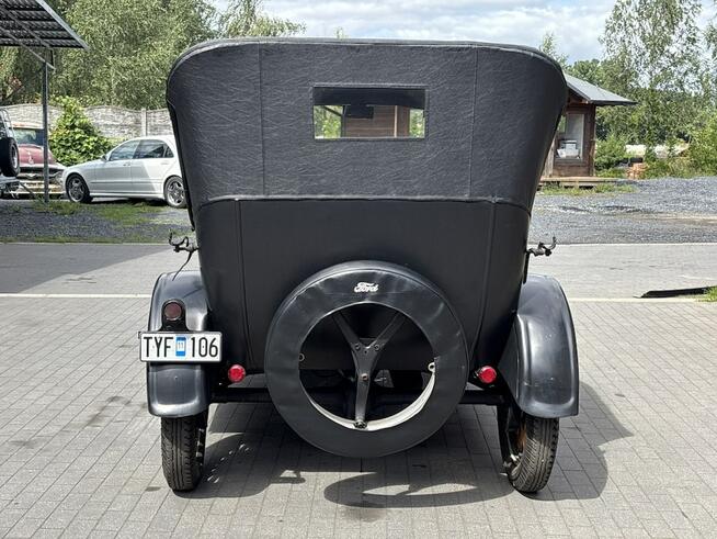 FORD MODEL T CONVERTIBLE 1926