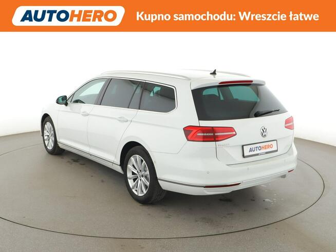 Volkswagen Passat Variant full led dsg navi kamera auto klima acc webasto alcantara