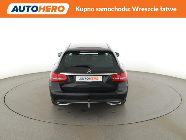 Mercedes C 180 C180 Automat Avantgarde LIFT Navi Tempomat GrzaneFotele Kamera FullLED