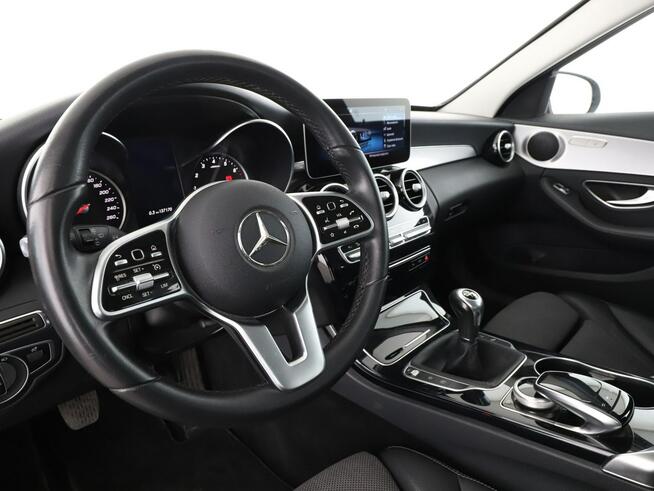 Mercedes C 180 C180 Automat Avantgarde LIFT Navi Tempomat GrzaneFotele Kamera FullLED