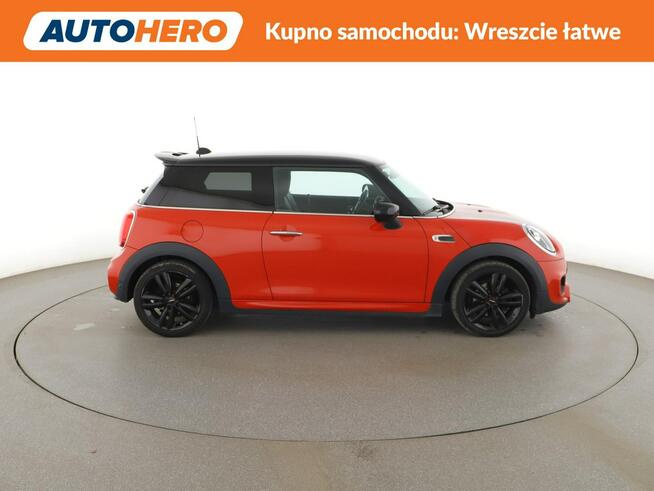 John Cooper Works Aerodynamic Kit full LED skóra navi klima auto