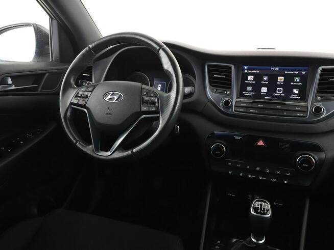 Hyundai Tucson 4x4 auto klima navi kamera manual