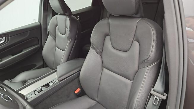 Volvo XC 60 B5 B AWD Plus Dark aut ! Z Polskiego Salonu ! Faktura VAT !