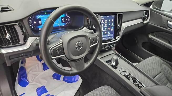 Volvo V60 B3 B Core aut ! Z Polskiego Salonu ! Faktura Vat !