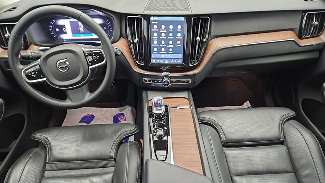 Volvo XC 60 B5 B AWD Plus Dark aut ! Z Polskiego Salonu ! Faktura VAT !