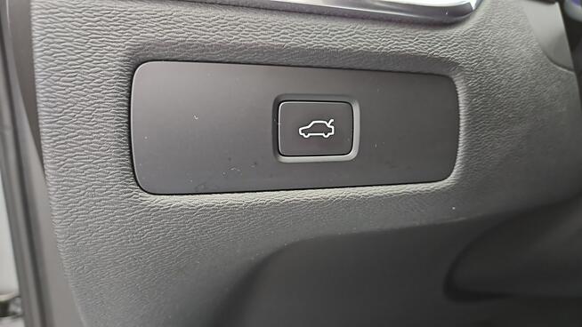 Volvo XC 60 B5 B AWD Plus Dark aut ! Z Polskiego Salonu ! Faktura VAT !