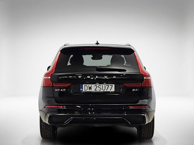 Volvo XC 60 B4 D AWD Plus Dark aut ! Z Polskiego Salonu ! Faktura VAT !